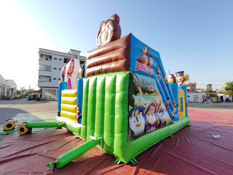 outdoor bouncy castle