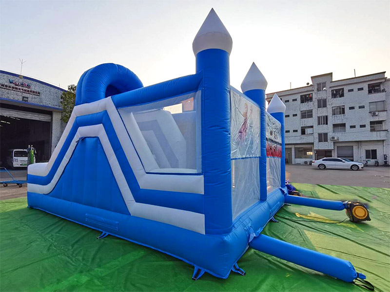 combo bounce house