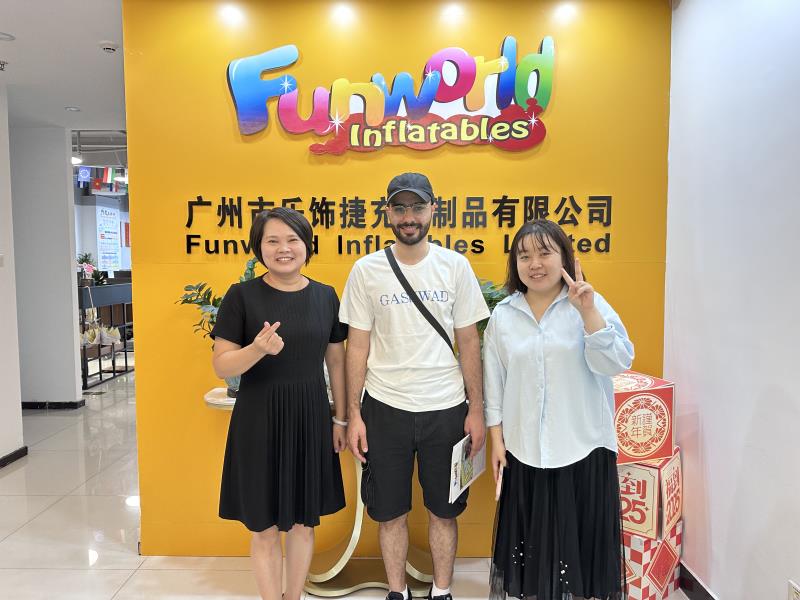 outdoor bouncy castle outdoor bouncy castle