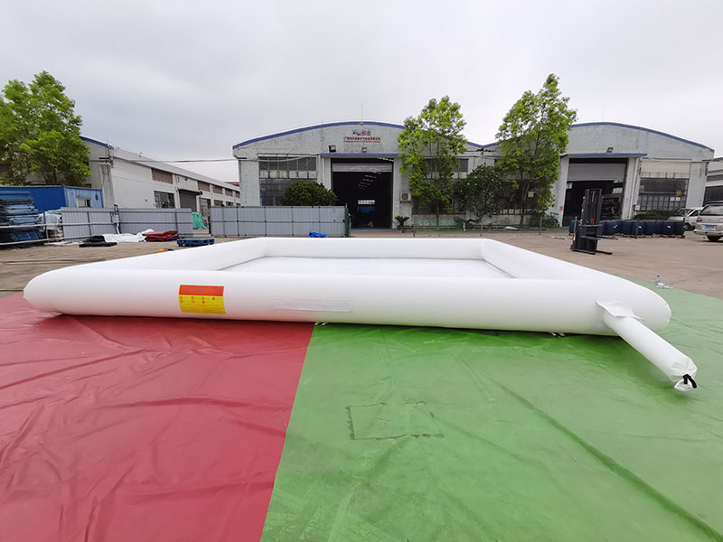 toy playsets inflatable bumper car track toy playsets inflatable bumper car track