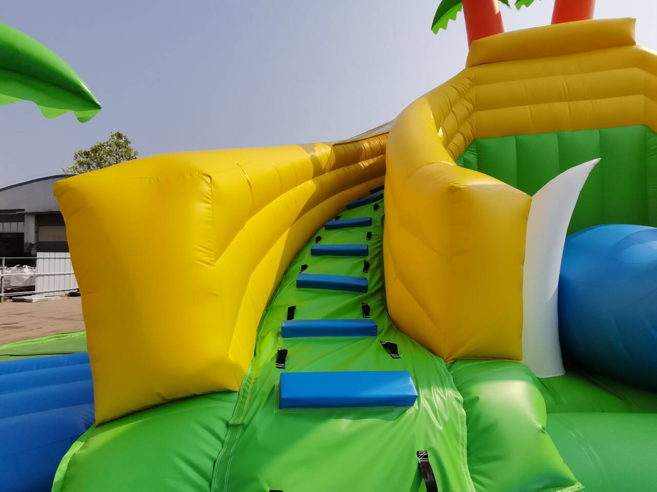 Commercial inflatable park Commercial inflatable park