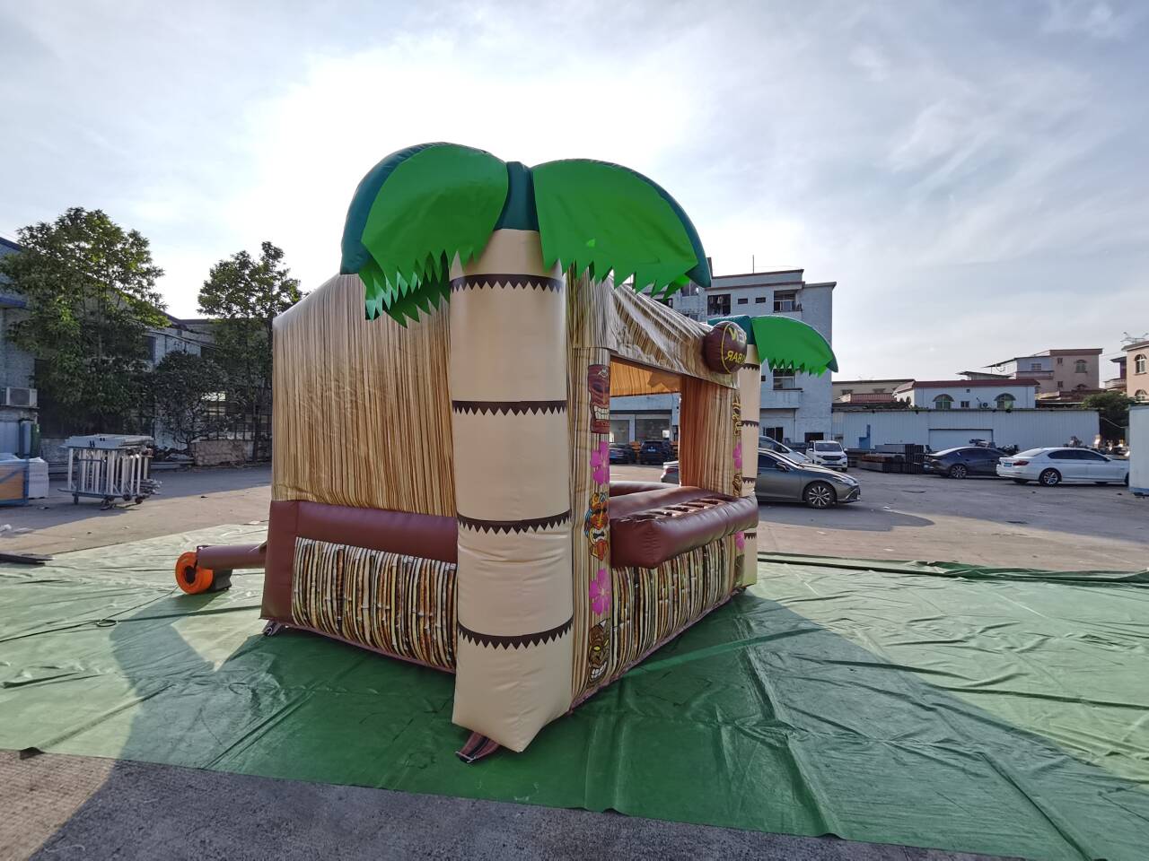 Tiki bar inflatable Tiki bar inflatable